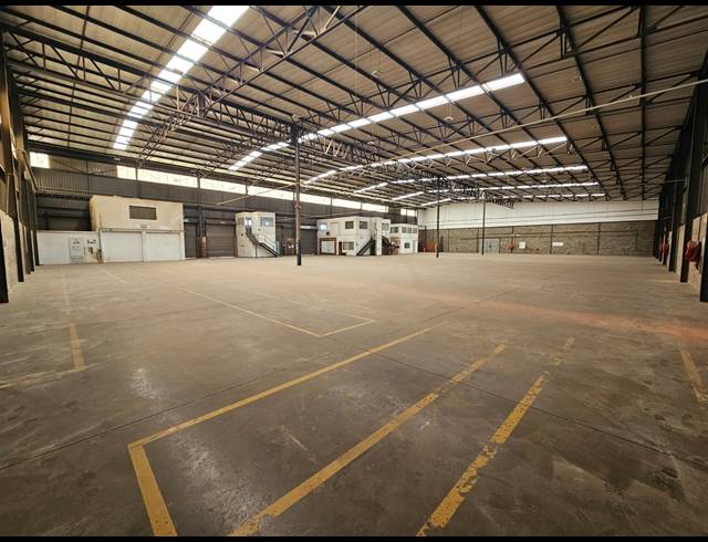 6,561M² WAREHOUSE TO LET IN HUGHES